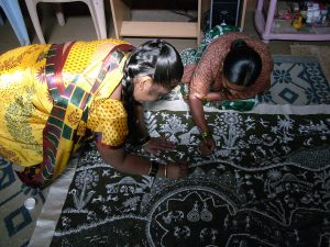 Femmes qui peignent